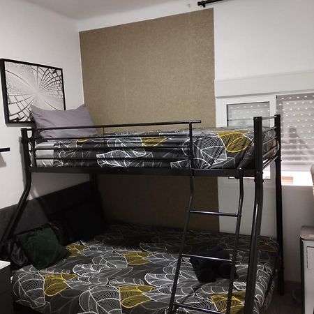 ברצלונה Vilapicina Hostal מראה חיצוני תמונה