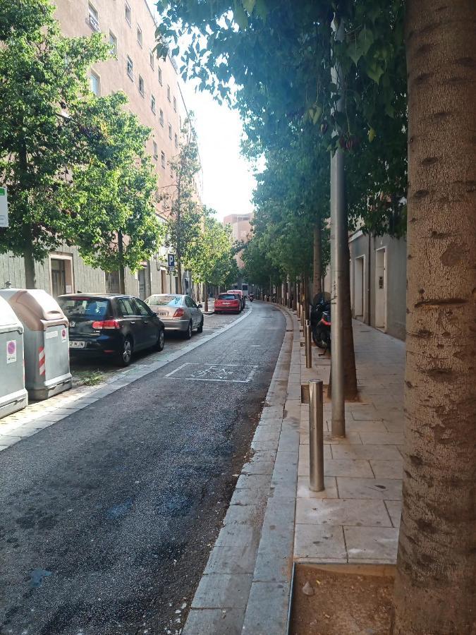 ברצלונה Vilapicina Hostal מראה חיצוני תמונה